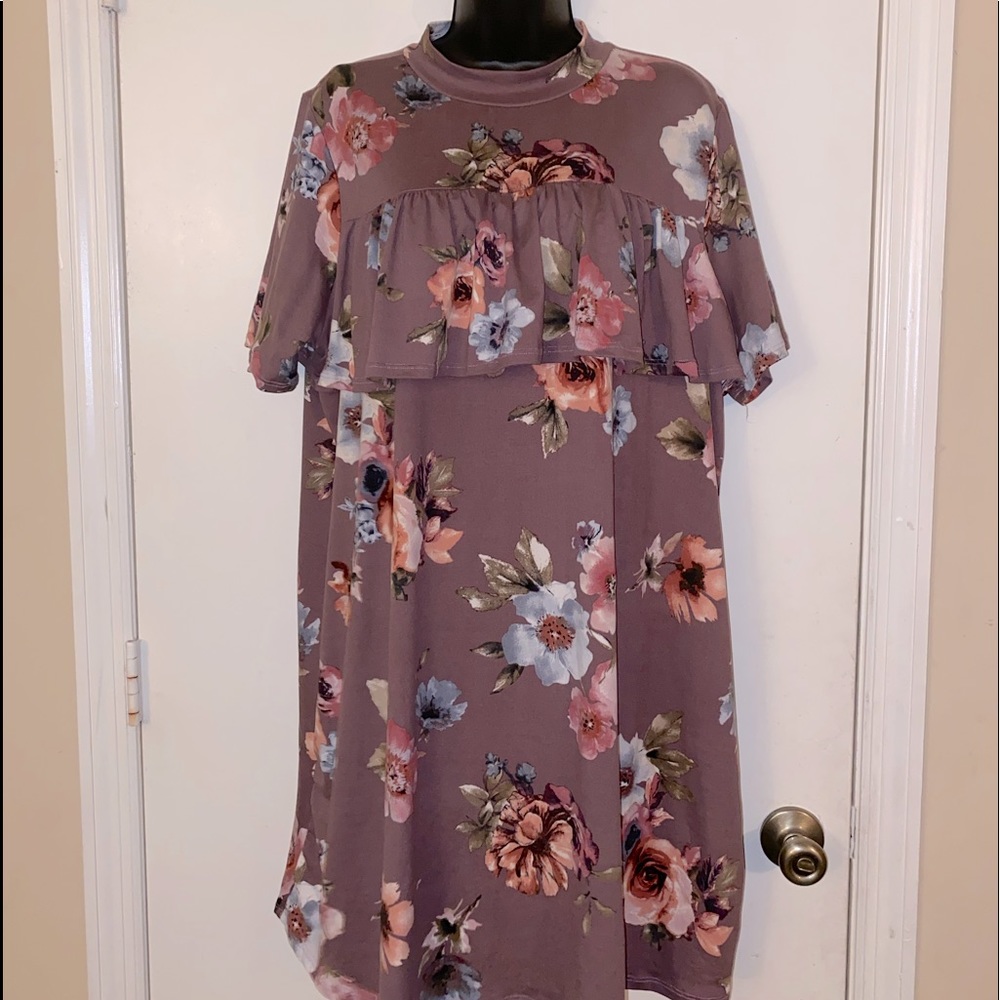 👗✨LA GYPSY FLORAL DRESS